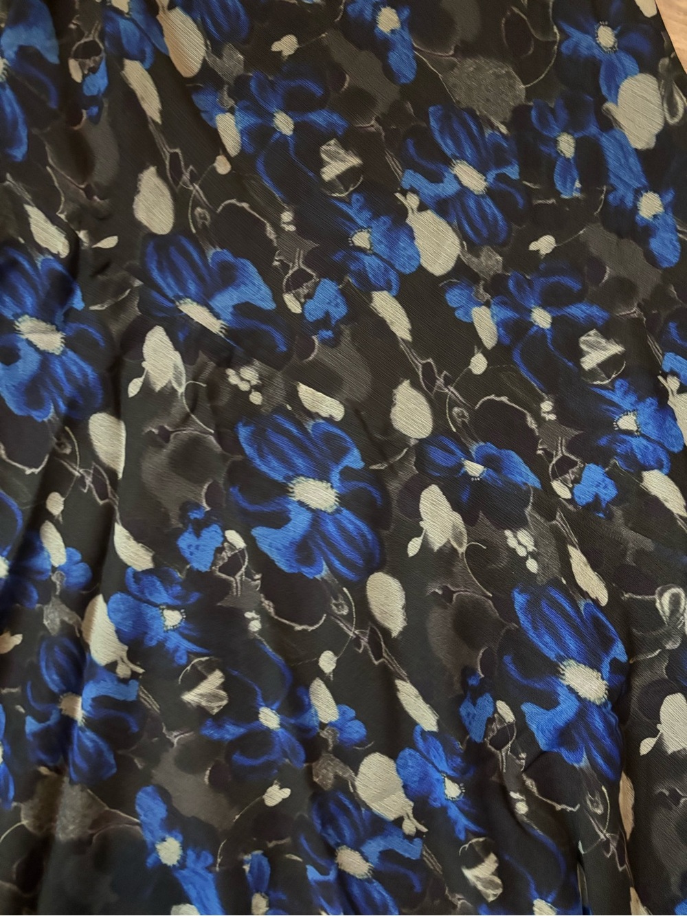Nasty Gal Black Midi Dress with Blue & Gray Floral Print - Picture 3 of 6